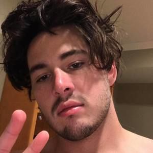 Meet your Posher, Nicholas